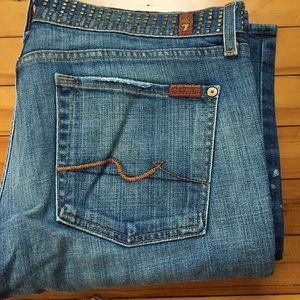 Gently used 7 For All Mankind jeans 31 studs